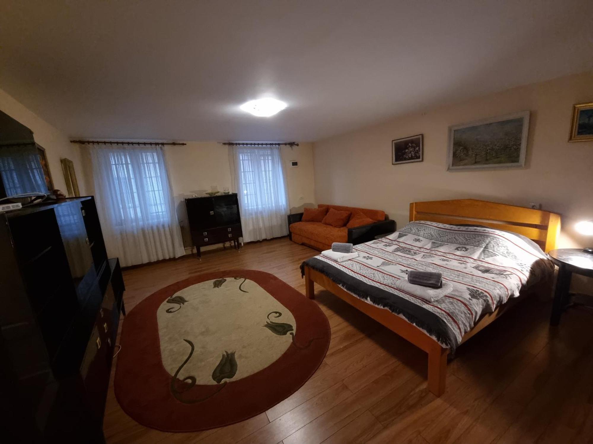 R Castle - 2 Room Apartment Braşov Exteriör bild